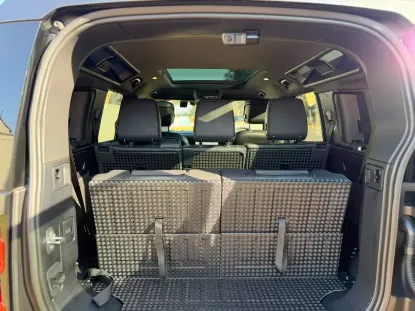 Picture of Land Rover Defender 2025