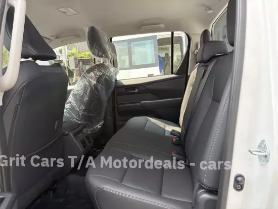 Picture of Toyota Hilux 2026