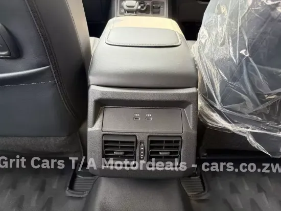 Picture of Toyota Hilux 2026