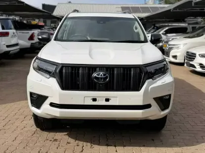 Picture of Toyota Prado 2023