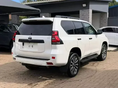 Picture of Toyota Prado 2023