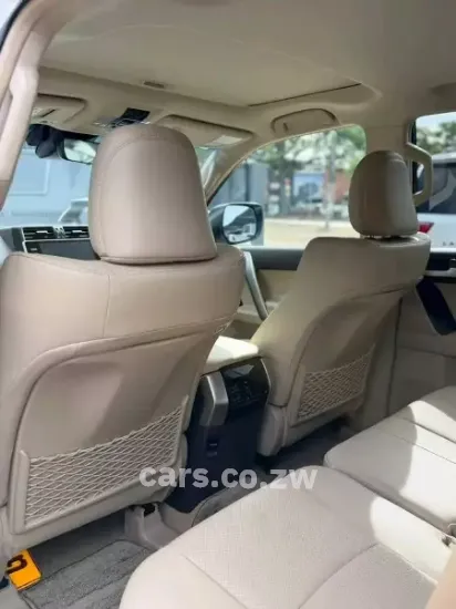 Picture of Toyota Prado 2023