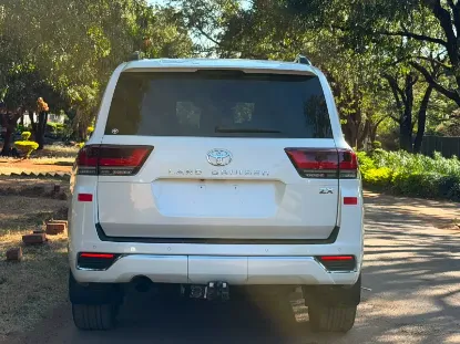 Picture of Toyota Land Cruiser 2024