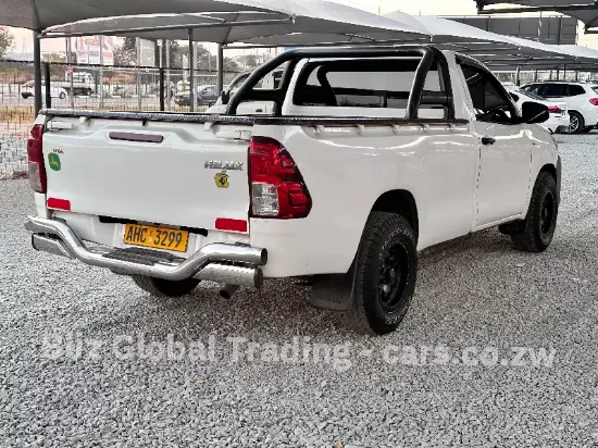 Picture of Toyota Hilux 2020