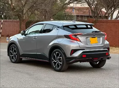Picture of Toyota C-HR 2017