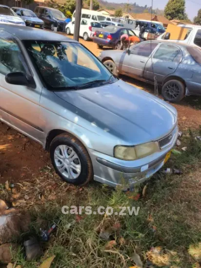 Picture of Nissan Sunny 2016