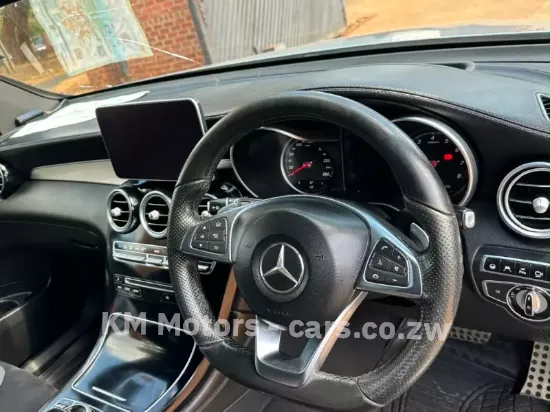 Picture of Mercedes Benz GLC 2017