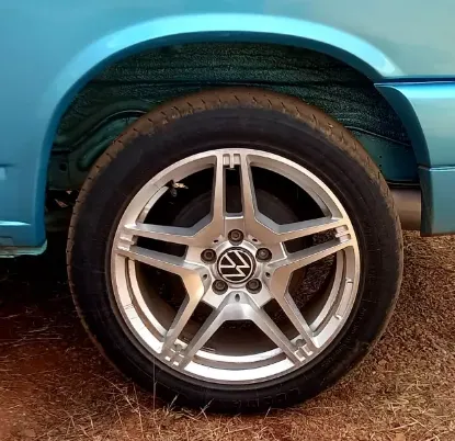 Picture of VW Caravelle 1996