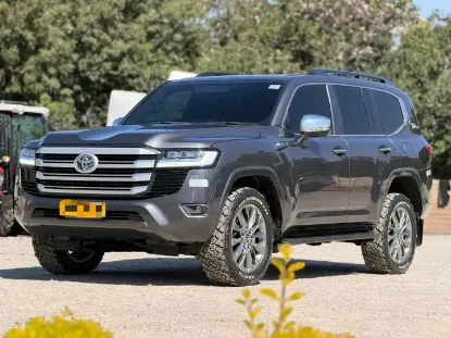 Picture of Toyota Land Cruiser 2023