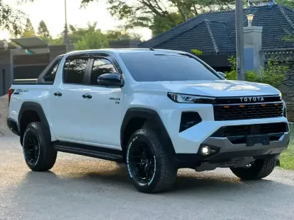 Picture of Toyota Hilux 2026