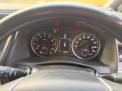 Picture of Toyota Alphard 2017