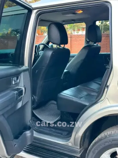 Picture of Land Rover Discovery 2014