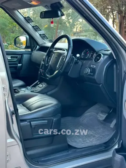 Picture of Land Rover Discovery 2014
