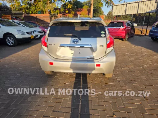 Picture of Toyota Aqua 2017