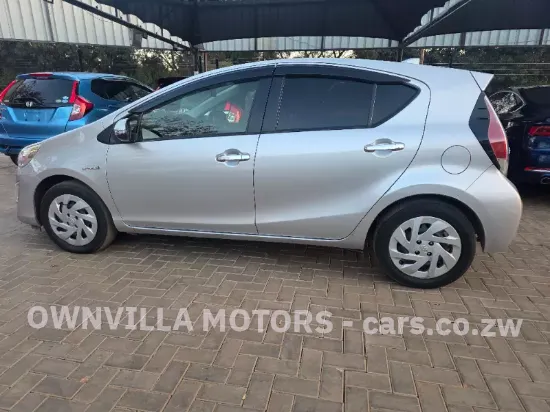 Picture of Toyota Aqua 2017