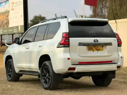 Picture of Toyota Land Cruiser 2023