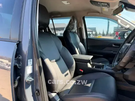 Picture of Toyota Hilux 2026
