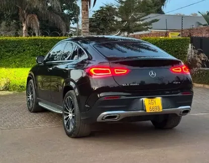 Picture of Mercedes Benz GLE 2021