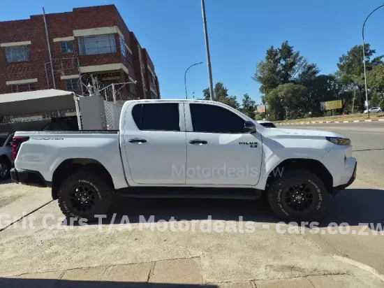Picture of Toyota Hilux 2025