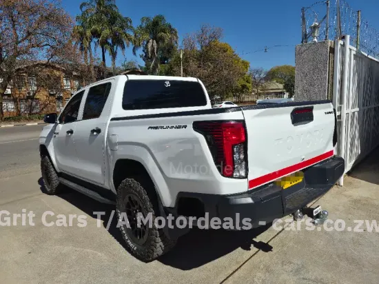 Picture of Toyota Hilux 2025