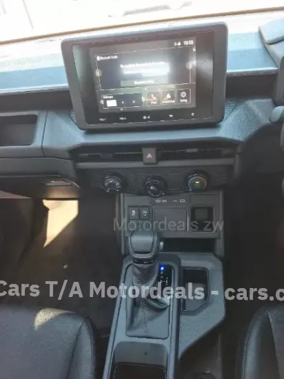 Picture of Toyota Hilux 2025