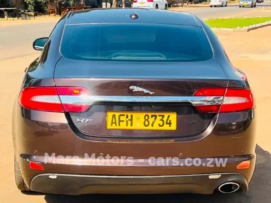 Picture of Jaguar XF 2015