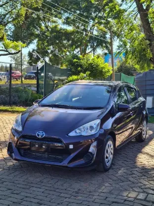 Picture of Toyota Aqua 2016