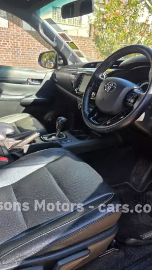 Picture of Toyota Hilux 2019