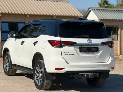 Picture of Toyota Fortuner 2019