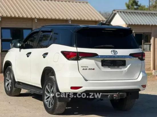 Picture of Toyota Fortuner 2019