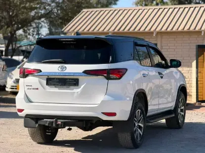 Picture of Toyota Fortuner 2019