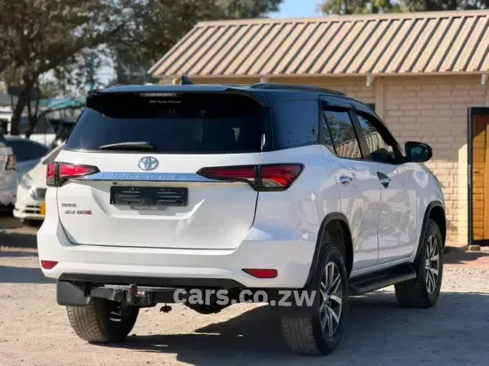 Picture of Toyota Fortuner 2019