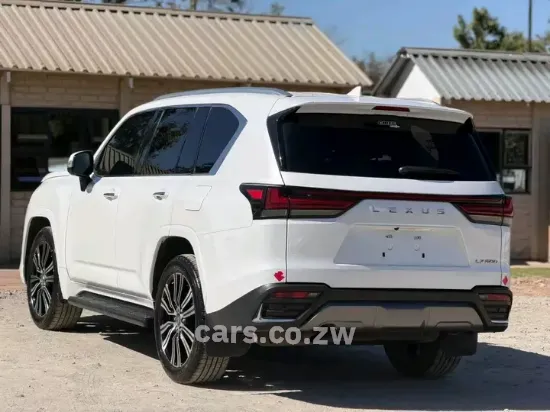 Picture of Lexus LX 2024