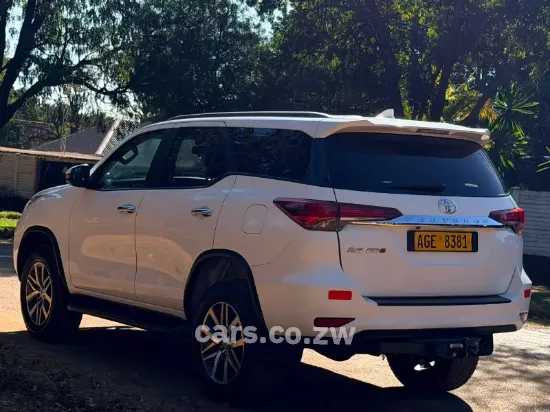 Picture of Toyota Fortuner 2019