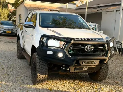Picture of Toyota Hilux 2017