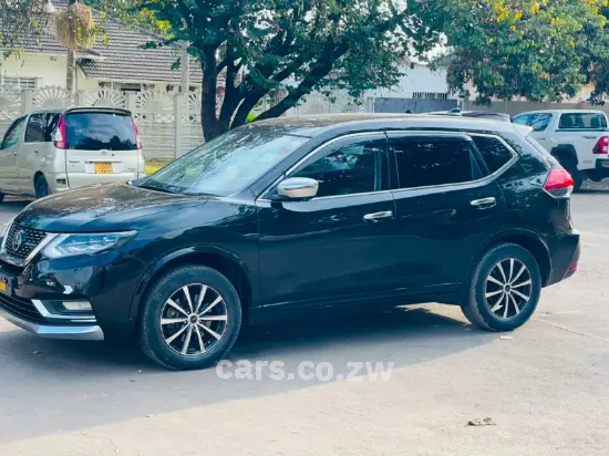 Picture of Nissan X-Trail 2020
