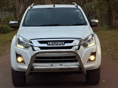 Picture of Isuzu KB300 2018