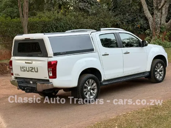 Picture of Isuzu KB300 2018