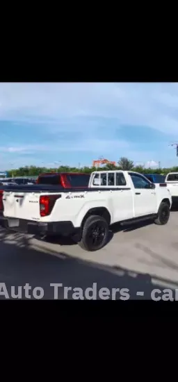 Picture of Toyota Hilux 2026