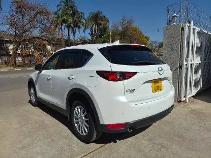 Picture of Mazda CX-5 2017