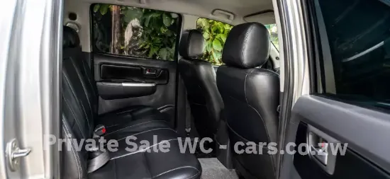 Picture of Toyota Hilux 2013