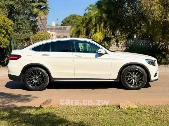 Picture of Mercedes Benz GLC 2019