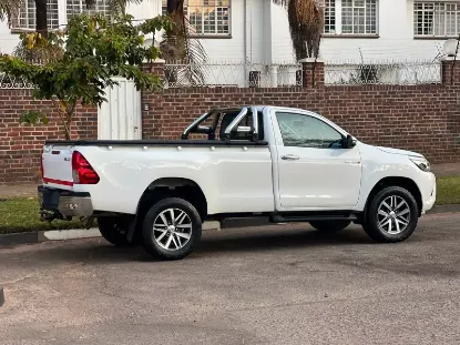Picture of Toyota Hilux 2018