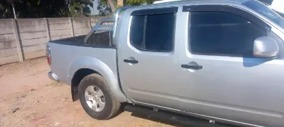 Picture of Nissan Navara 2008