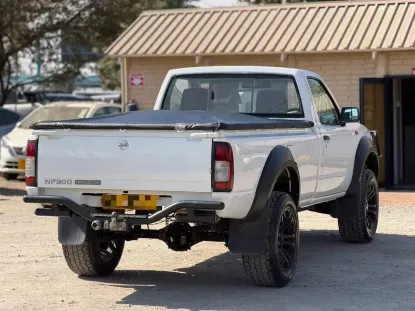 Picture of Nissan NP300 2019