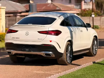 Picture of Mercedes Benz GLE 2024