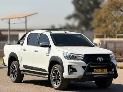 Picture of Toyota Hilux 2020