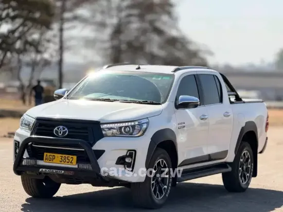 Picture of Toyota Hilux 2020