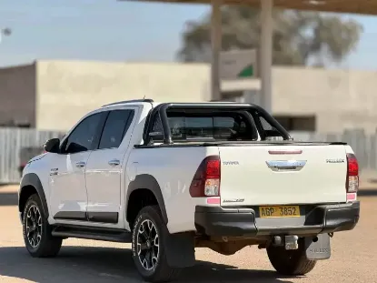 Picture of Toyota Hilux 2020