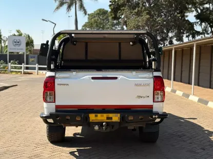 Picture of Toyota Hilux 2022